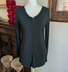 STELLA CARAKASI Natural Jersey Knit Top Dark Green Notch Neckline Women's XS 57